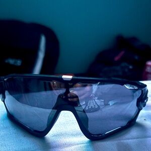 Like new Oakleys very good condition